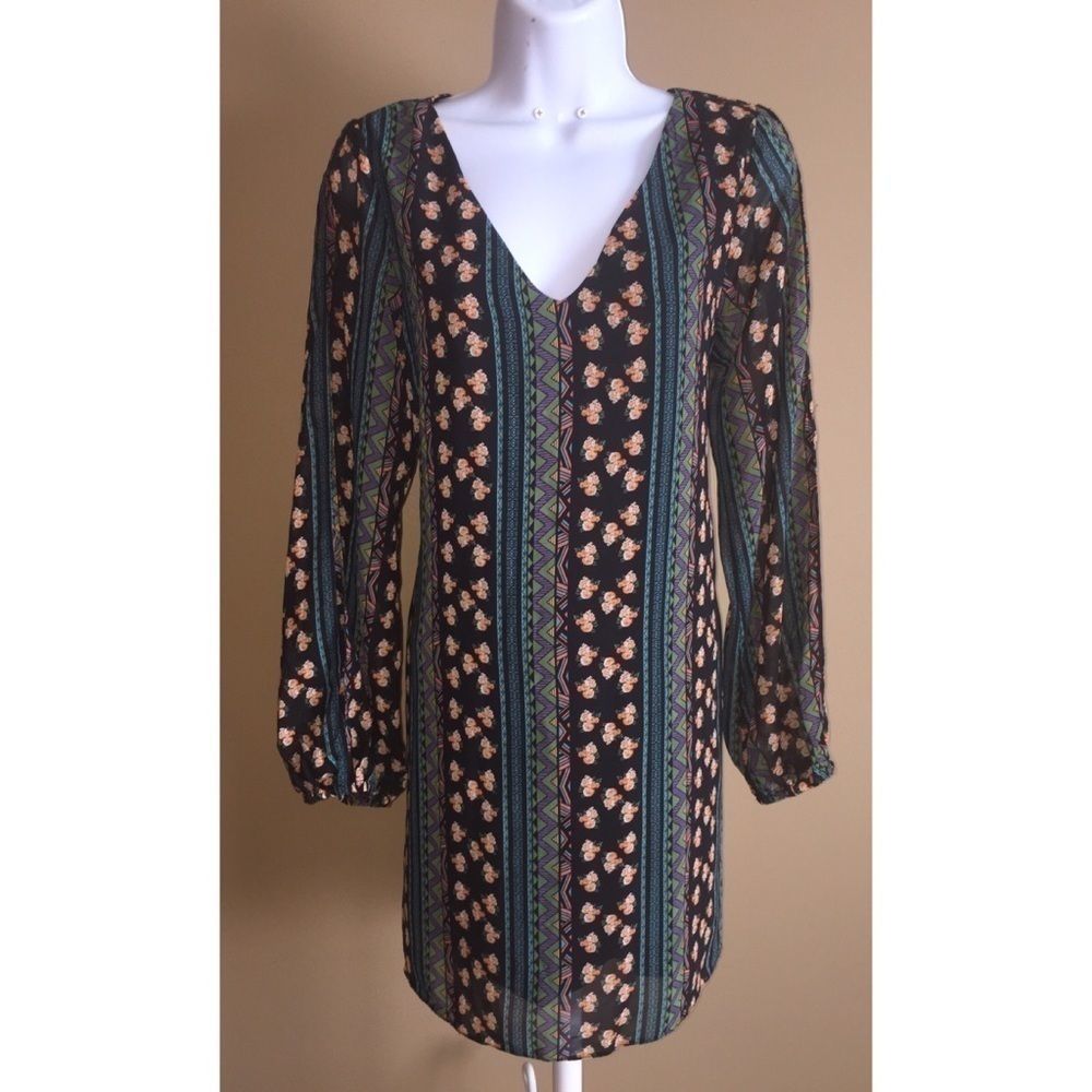 inTu size Large tunic dress